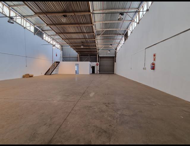 775M² WAREHOUSE TO LET IN SELBY